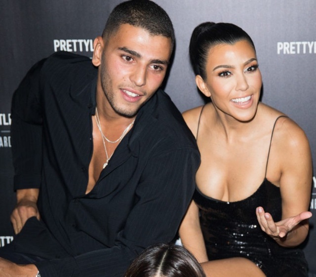 Vừa chia tay chị cô Kim, Younes Bendjima có bồ mới - 7
Younes Bendjima gần đây rất ghen tuông khi thấy Kourtney Kardashian liên tục chia sẻ ảnh nóng trên trang cá nhân