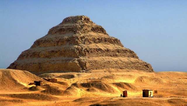 Những điều chưa biết xung quanh kim tự tháp đầu tiên của Ai Cập - 1 Djoser - Kim tự tháp đầu tiên của người Ai CẬp cổ đại