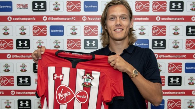 Các bản hợp đồng đã hoàn thành tại Premier League trước ngày cuối - 8
Jannik Vestergaard