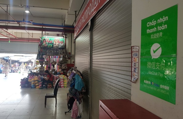 Tiểu thương cũng nhận thanh toán qua Wechat Pay - 2 Khách Trung Quốc tăng đột biến, Khánh Hòa gặp nhiều khó khăn trong việc quản lý thanh toán qua mạng