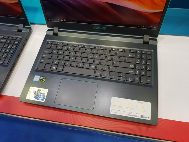 Asus tung thế hệ laptop chơi game rẻ nhất tại Việt Nam - 5 Asus tung thế hệ laptop chơi game rẻ nhất tại Việt Nam - 5