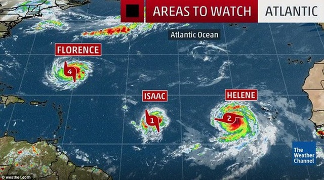 9 cơn bão xuất hiện cùng lúc, chuyên gia cảnh báo điểm “bất thường” - 2
Bão Florence, Isaac, và Helene đang tiến về châu Mỹ. Theo các chuyên gia, bão Florence nhiều khả năng sẽ đổ bộ vào đất liền. Ảnh: Weather.com