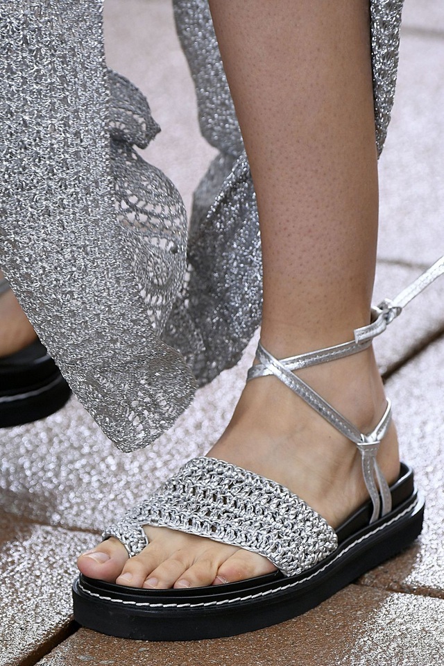 Những mẫu giày dép sành điệu tại tuần lễ thời trang New York - 10
3.1 Phillip Lim