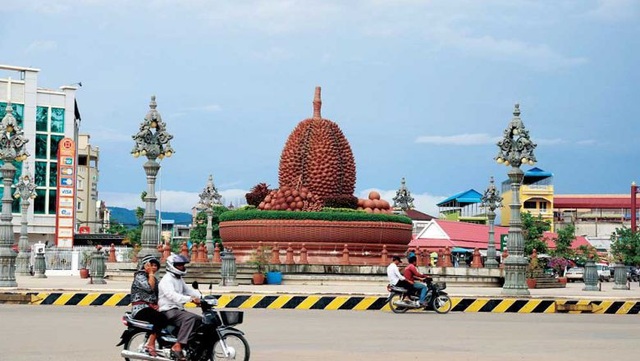 Mặt trái của những khoản đầu tư Trung Quốc đổ vào Campuchia - 1 Thị trấn Kampot nổi tiếng với cuộc sống yên bình, gần gũi với thiên nhiên (Ảnh: Phnom Penh Post)