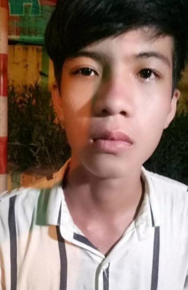 Nghiện game nặng, trộm tiền của bạn, bịa chuyện bị bắt cóc sang Trung Quốc - 1
Nguyễn Công Chiến tại cơ quan công an