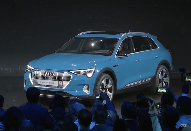 Audi e-tron SUV khuấy động phân khúc xe sang chạy điện - 2 Audi e-tron SUV khuấy động phân khúc xe sang chạy điện - 2