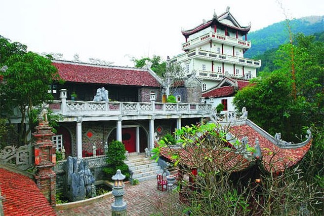 Đi đâu, chơi gì quanh Hà Nội dịp nghỉ lễ? - 4 Khám phá văn hóa ở Việt phủ Thành Chương