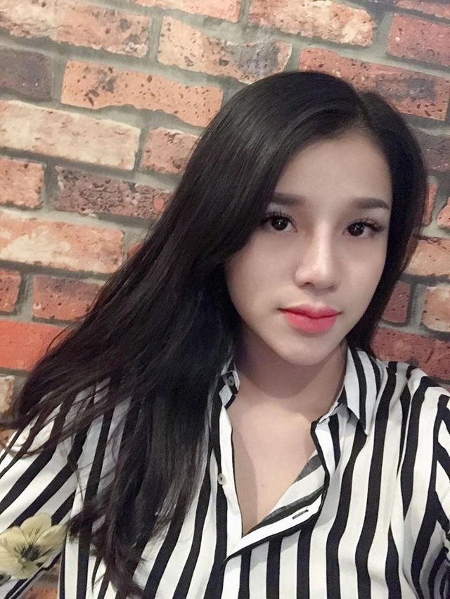 Sau thành công, các "soái ca" U23 Việt Nam lần lượt lộ bạn gái - 2 Nguyễn Khánh Linh