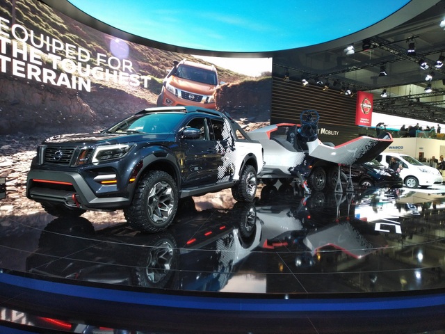 Có một Nissan Navara của bầu trời đêm - 2 Có một Nissan Navara của bầu trời đêm - 2