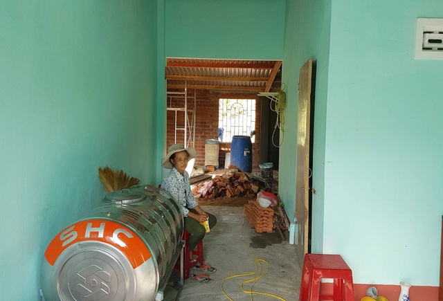 Hai mẹ con chị Tốt đã có nhà mới - 3 Phần trong của ngôi nhà