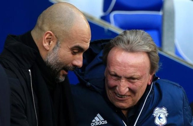 Man City trước những rủi ro lớn ở Xứ Wales - 2
Guardiola (trái) trong lần gặp gỡ Neil Warnock vào năm ngoái ở FA Cup