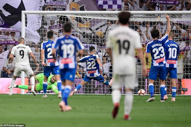 Real Madrid 1-0 Espanyol: Người hùng Asensio - 4
Trận đấu diễn ra đầy căng thẳng và nhiều cơ hội được tạo ra