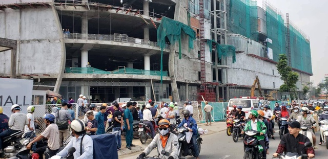 Nguyên nhân vụ tai nạn khiến 3 công nhân trọng thương tại công trình “đại siêu thị” - 1 Hiện trường vụ tai nạn lao động, 3 công nhân bị thương.