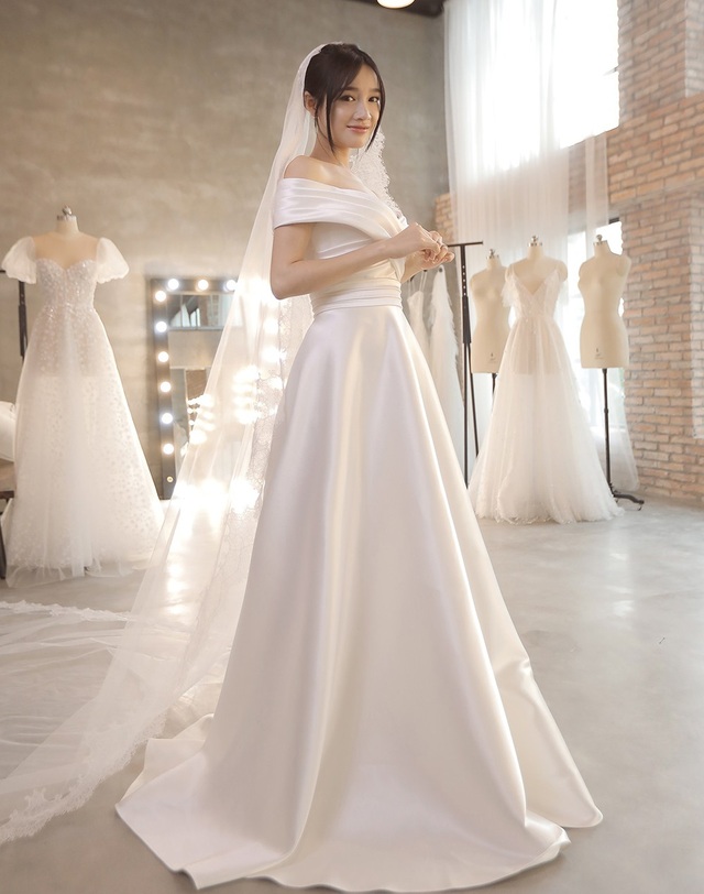 Mê mẩn với những chiếc váy cưới kiểu Hàn Quốc xinh lung linh