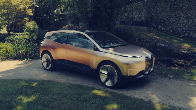 BMW giới thiệu mẫu crossover chạy điện tự lái Vision iNext - 4 BMW giới thiệu mẫu crossover chạy điện tự lái Vision iNext - 4