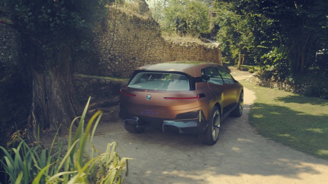 BMW giới thiệu mẫu crossover chạy điện tự lái Vision iNext - 7 BMW giới thiệu mẫu crossover chạy điện tự lái Vision iNext - 7