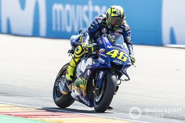 Marquez thắng kịch tính trong ngày Lorenzo gặp tai nạn nghiêm trọng - 6 Marquez thắng kịch tính trong ngày Lorenzo gặp tai nạn nghiêm trọng - 6