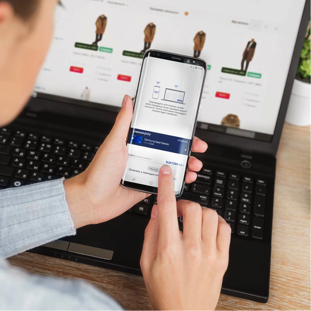 Samsung Pay Card: Tính năng thanh toán tài chính di động cho cuộc sống hiện đại - 1 Sử dụng tính năng chuyển khoản trên Samsung Pay Card giúp tiết kiệm hàng triệu đồng mỗi năm