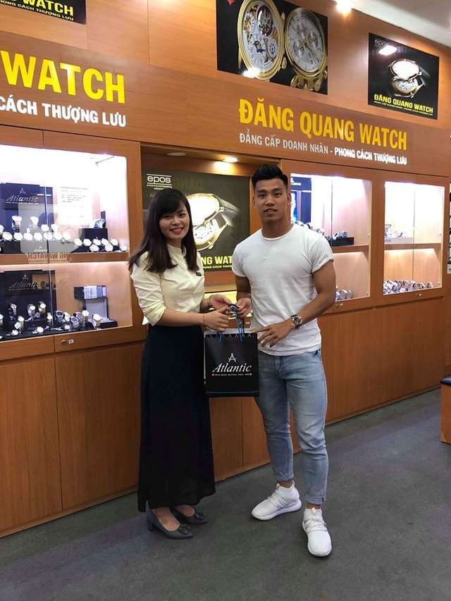 Sắm đồng hồ cùng U23 Việt Nam, nhận ưu đãi giảm giá tới 20% - 6 Bốn “soái ca” bóng đá mê mệt Atlantic tới từ Thuỵ Sĩ