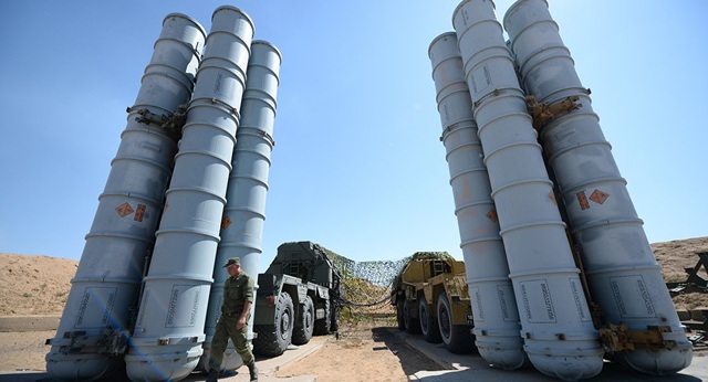 Nga lên tiếng về khả năng đóng cửa không phận ở Syria sau vụ Il-20 - 1
Hệ thống phòng không S-300 (Ảnh: Sputnik)