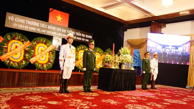 Lễ viếng Chủ tịch nước Trần Đại Quang - 39 Lễ viếng Chủ tịch nước Trần Đại Quang - 39