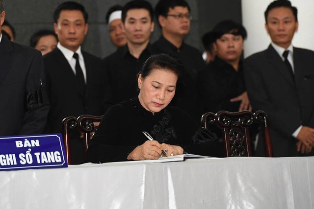 Lễ viếng Chủ tịch nước Trần Đại Quang - 21 Lễ viếng Chủ tịch nước Trần Đại Quang - 21