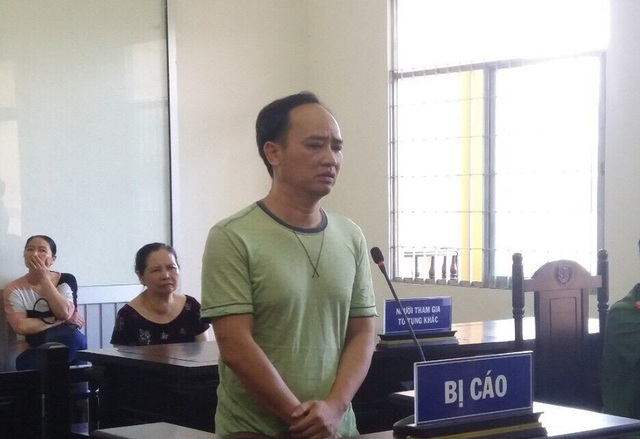 Lãnh án tù vì đăng bài xuyên tạc lên mạng xã hội - 1 Bùi Mạnh Đồng tại phiên xét xử hôm nay