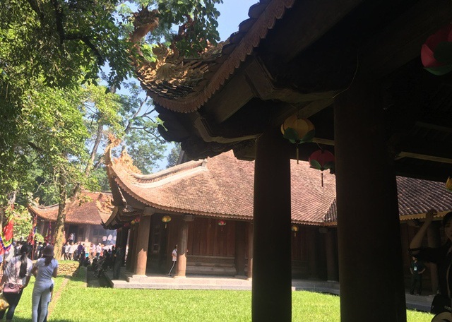Chính điện Lam Kinh là công trình kiến trúc nằm ở khu vực trung tâm được làm bằng gỗ và sắp hoàn thành đưa vào phục vụ nhân dân, du khách.