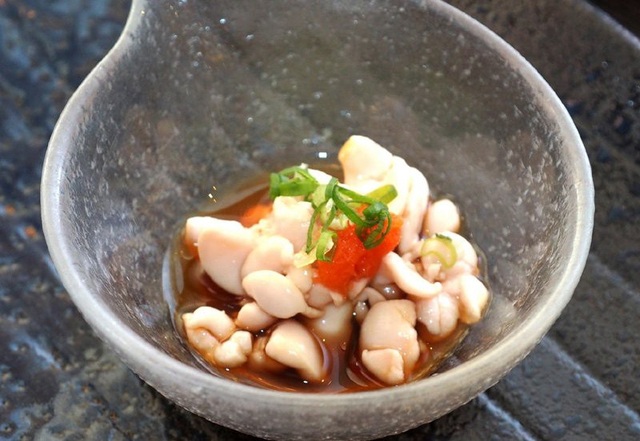 Tinh hoàn cá: Giới nhà giàu lùng mua với giá...trên giời - 1
Shirako - tinh hoàn của cá đực là món ăn đặc sản nổi tiếng ở Nhật Bản