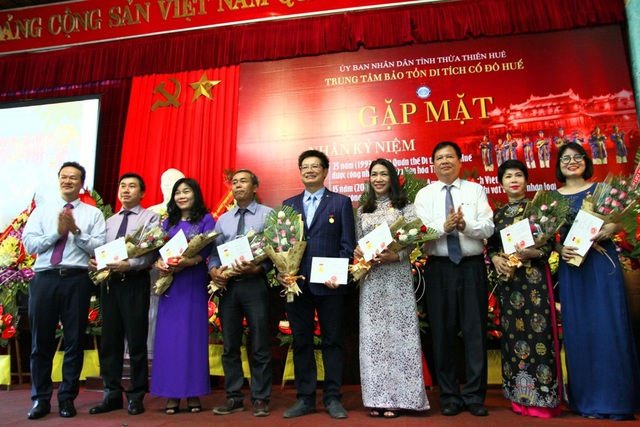 Kỷ niệm 25 năm Quần thể Di tích Cố đô Huế được công nhận Di sản Văn hóa Thế giới - 7 Các cá nhân được nhận Kỷ niệm chương “Vì sự nghiệp UNESCO Việt Nam” năm 2018