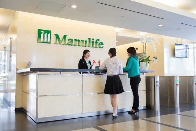 Nên mua bảo hiểm nhân thọ cho ai trong gia đình? - 2 Các công ty BH lớn như Manulife đều có đa dạng sản phẩm tùy theo mục đích của khách hàng như bảo vệ, tích lũy, đầu tư… Tùy theo nhu cầu, bạn có thể lựa chọn sản phẩm phù hợp với tình hình tài chính của gia đình.