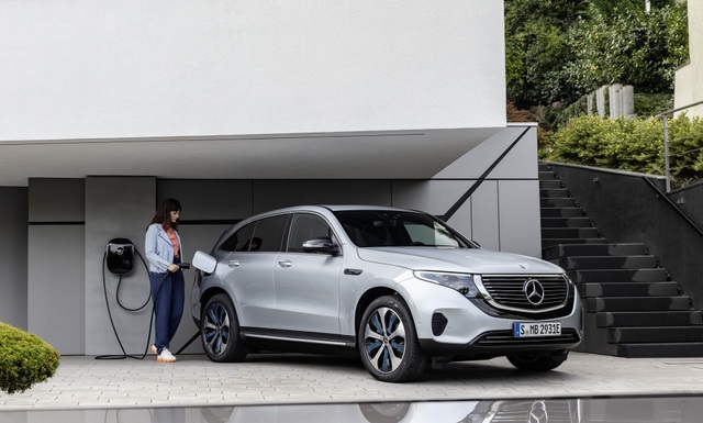 Mercedes-Benz EQC - Phiên bản chạy điện của GLC - 2 Mercedes-Benz EQC - Phiên bản chạy điện của GLC - 2