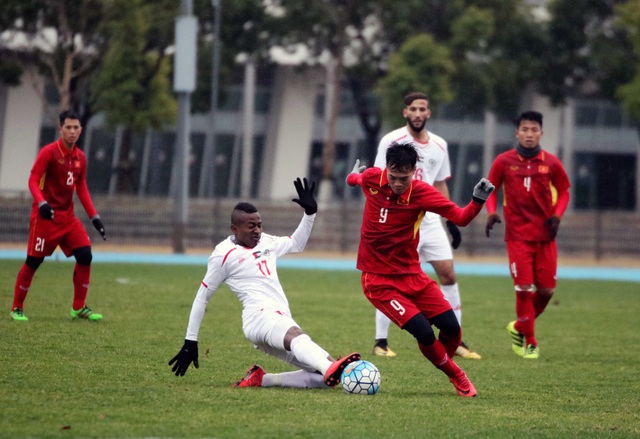Công Phượng "tịt ngòi", U23 Việt Nam hòa U23 Palestine - 4
Văn Toàn trong tình huống đi bóng
