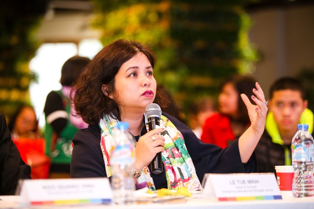 Kính thông minh dành cho người khiếm thị đoạt giải nhất cuộc thi "Sáng tạo Xã hội 2017" - 4
Thạc sĩ Lê Tuệ Minh, Tổng Hiệu trưởng Trường Phổ thông Song ngữ Liên cấp Wellspring