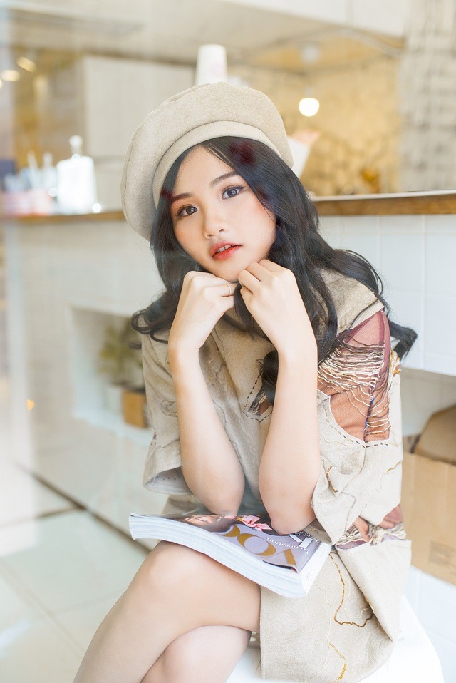 “Bản sao” hoa hậu Đại Dương ngọt ngào, quyến rũ trong bộ ảnh mới - 9 “Bản sao” hoa hậu Đại Dương ngọt ngào, quyến rũ trong bộ ảnh mới - 9