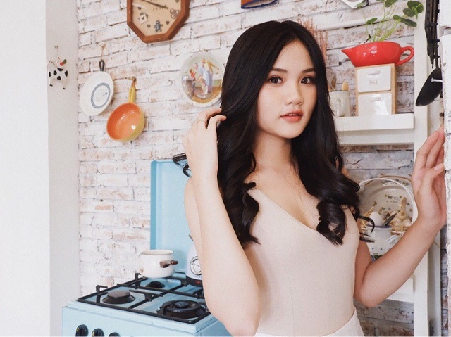 “Bản sao” hoa hậu Đại Dương ngọt ngào, quyến rũ trong bộ ảnh mới - 7 “Bản sao” hoa hậu Đại Dương ngọt ngào, quyến rũ trong bộ ảnh mới - 7