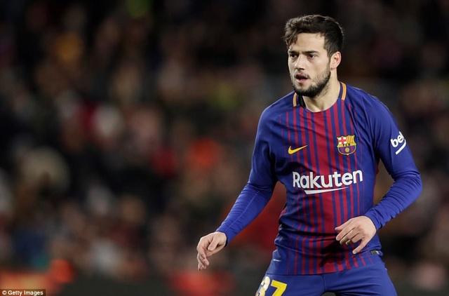 Barcelona 5-0 Celta Vigo: Cú đúp của Messi - 10
Tài năng trẻ Arnaiz trong lần hiếm hoi vào sân thay cho Luis Suarez