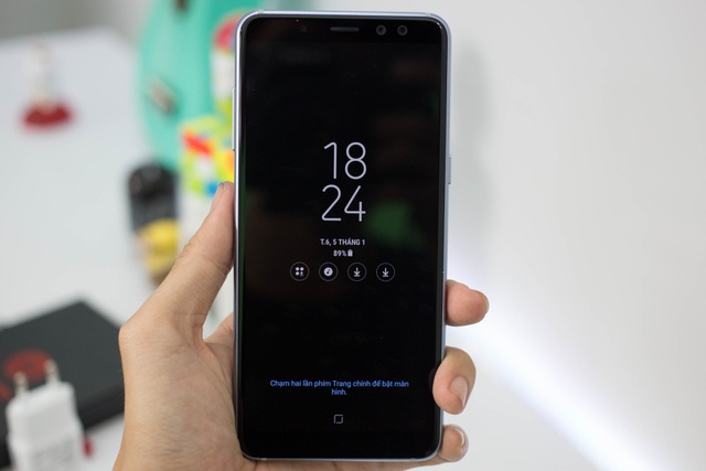 Đánh giá nhanh điện thoại Samsung Galaxy A8 (2018) - 11 Đánh giá nhanh điện thoại Samsung Galaxy A8 (2018) - 11
