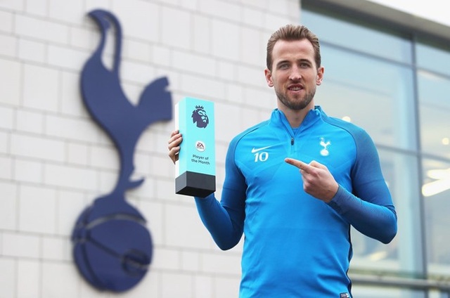 Nhận thêm danh hiệu, HLV Pep Guardiola đi vào lịch sử Premier League - 2 Harry Kane nhận giải Cầu thủ xuất sắc nhất tháng 12/2017