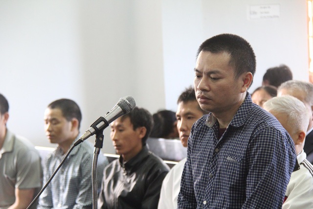 Xét xử vụ nổ súng tại Đắk Nông: Người dân nhận nuôi con cho bị cáo mang tội giết người - 1 Bị cáo Đặng Văn Hiến đối diện mức án tử hình vì nổ súng làm 3 người chết