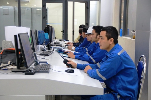 Ninh Bình: Thưởng Tết Nguyên đán Mậu Tuất cao nhất 80 triệu đồng - 1 Tiền lương cao nhất tại các doanh nghiệp cao nhất tại Ninh Bình năm 2017 là 250 triệu đồng.