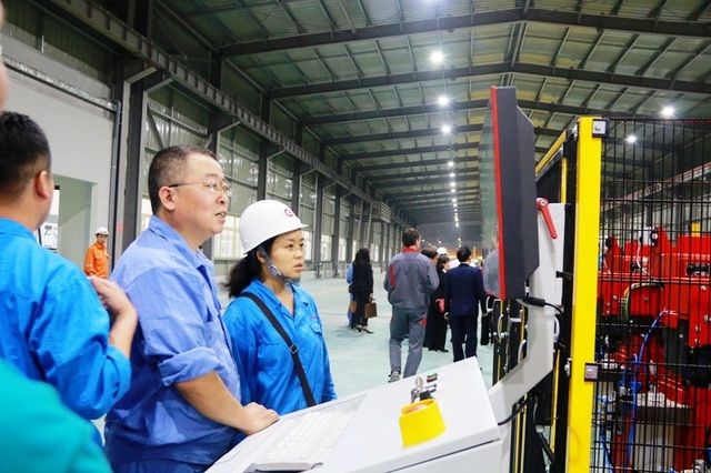 Ninh Bình: Thưởng Tết Nguyên đán Mậu Tuất cao nhất 80 triệu đồng - 2 Tiền thưởng Tết Nguyên đán 2018 cao nhất tại Ninh Bình là 80 triệu đồng/người.