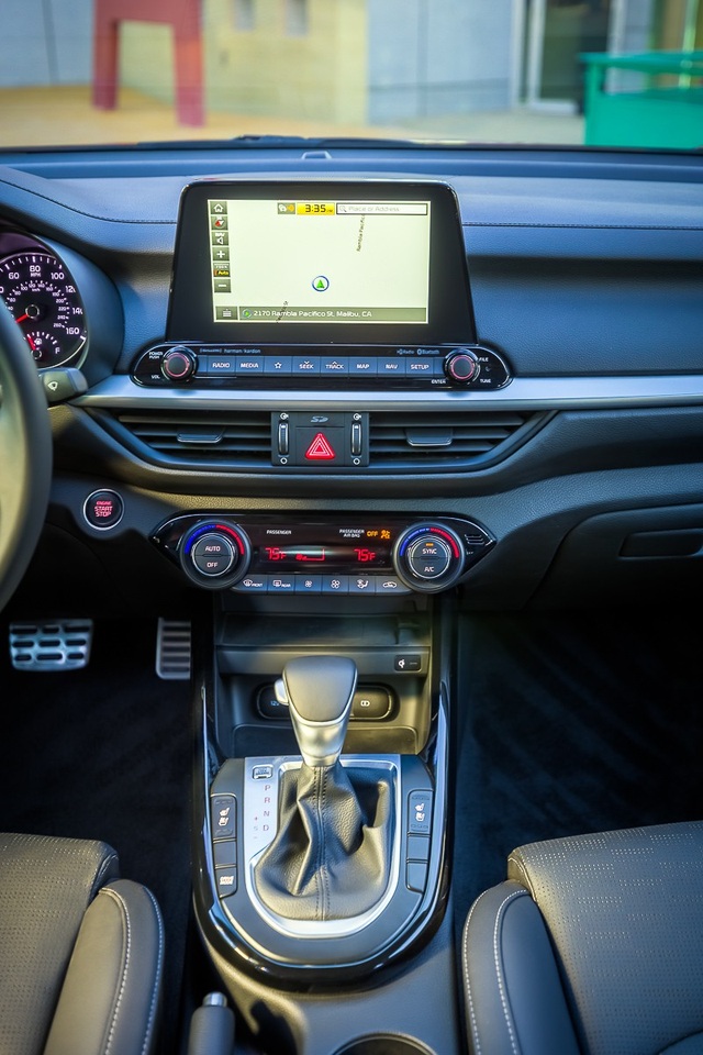 Kia Forte thế hệ mới có nhiều nâng cấp - 14 Kia Forte thế hệ mới có nhiều nâng cấp - 14