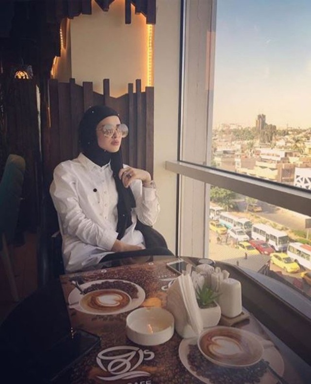 Hội con nhà giàu Iraq và những thú ăn chơi khét tiếng - 17 Những bữa ăn sang chảnh tại nhà hàng sang chảnh