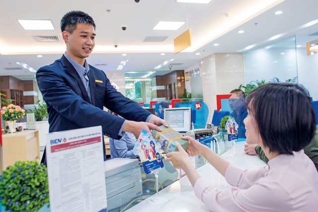 BIDV đóng góp vào sự phát triển kinh tế đất nước - 2
Năm 2017, BIDV cung ứng 862.604 tỷ đồng vốn tín dụng phục vụ các nhu cầu của nền kinh tế