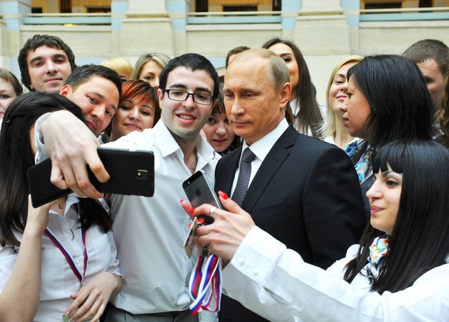 Nga tung “độc chiêu” vận động cử tri đi bầu cử | Báo Dân trí