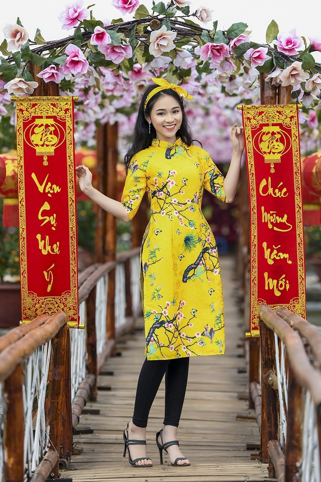Ước mơ trở thành người mẫu, diễn viên của cô lớp trưởng xinh đẹp - 12 Ước mơ trở thành người mẫu, diễn viên của cô lớp trưởng xinh đẹp - 12