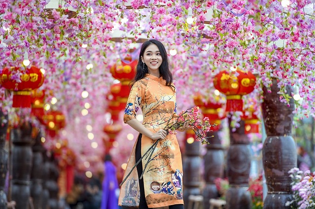 Ước mơ trở thành người mẫu, diễn viên của cô lớp trưởng xinh đẹp - 10 Ước mơ trở thành người mẫu, diễn viên của cô lớp trưởng xinh đẹp - 10
