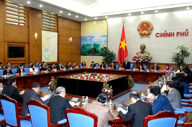 Thủ tướng: Đất nước anh hùng mà thu nhập thấp, có gì phấn khởi! - 1 Thủ tướng chủ trì hội nghị tại trụ sở Chính phủ.