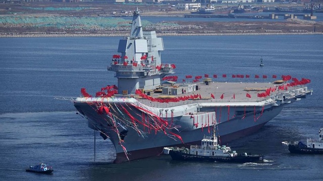 Trung Quốc khởi động đóng tàu sân bay thứ ba? - 1 Tàu sân bay Type-001A do Trung Quốc tự đóng (Ảnh: Reuters)
